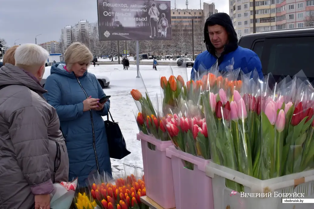 7.03.2023, Бобруйск. Цветочная торговля.