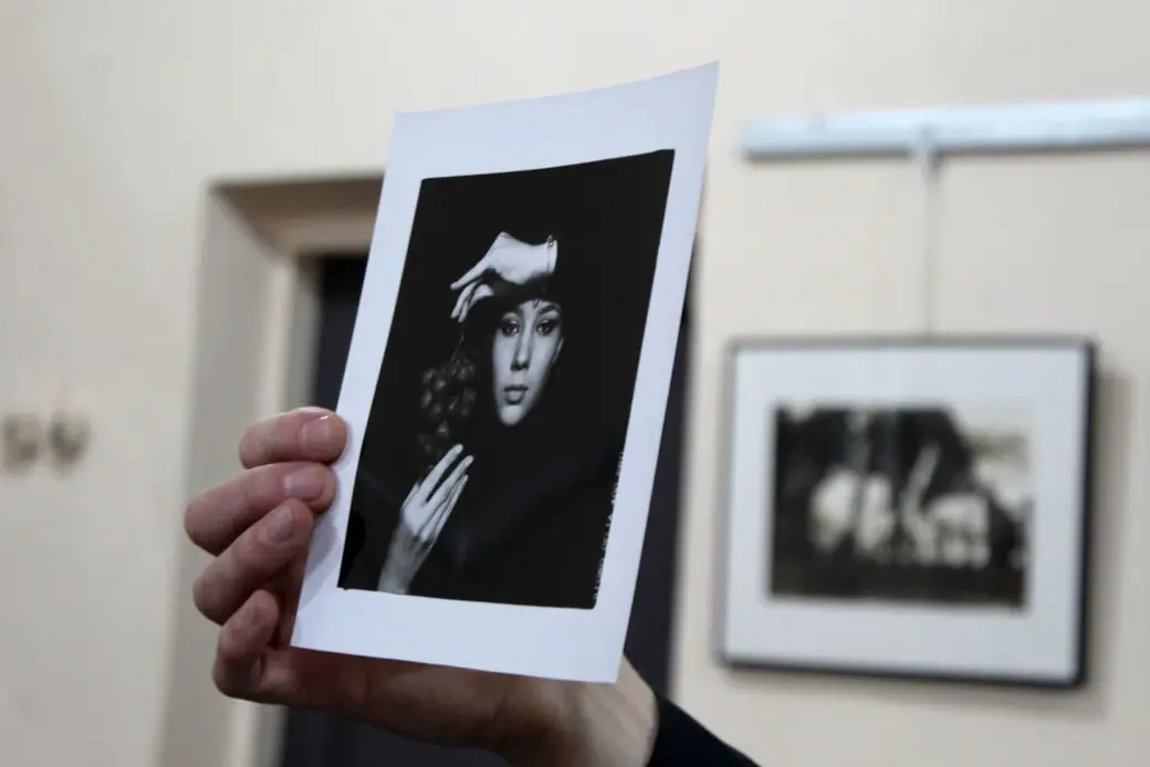 Выставка фотографий минчанина Вячеслава Дудоладова в Могилеве. Март 2023 года.