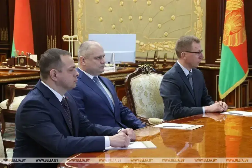 Игорь Сысой справа, Александр Ковалёв в центре.