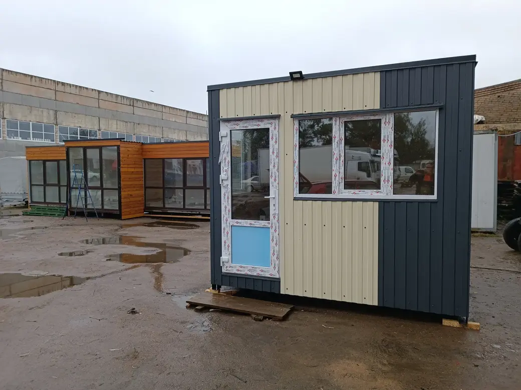 КПП для службы охраны могилевского кардиологического центра областной клинической больницы перед отправкой на место установки