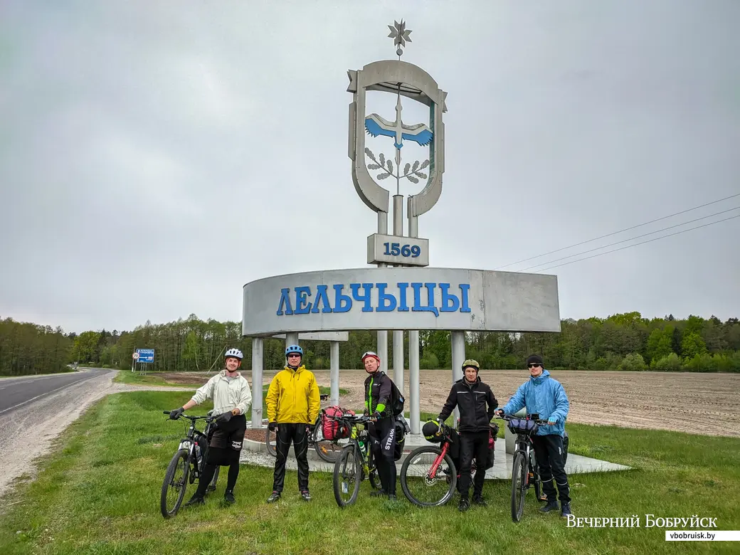 07.05.2023. Р36, Лельчицкий сельский Совет, Лельчицкий район, Гомельская область, 247840, Беларусь. Велопоход «К морю Геродота. На Припять за разливами»
