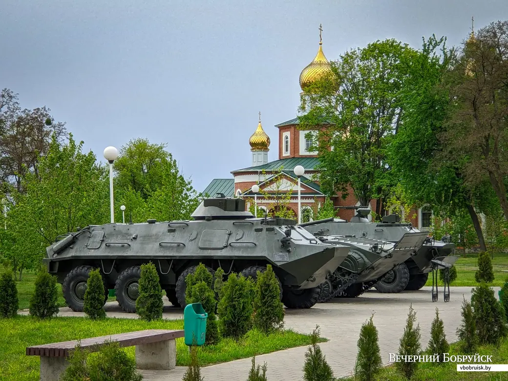 07.05.2023. 8 Красноармейская улица, Лельчицы, Лельчицкий район, Гомельская область, 247841, Беларусь. Велопоход «К морю Геродота. На Припять за разливами»