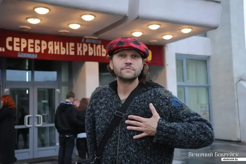 Валерий Алексеев накануне премьеры спектакля «Серебряные крылья».