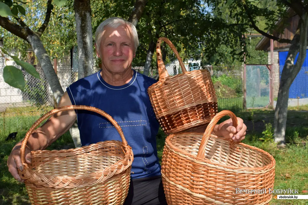 Александр Сойка – ремесленник из деревни Мирадино  Бобруйского района.