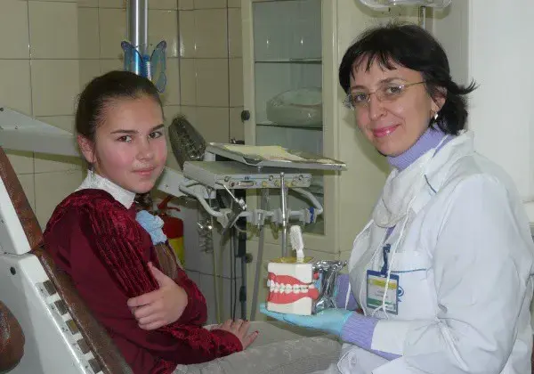 Пилотный проект школьных центров стоматологического здоровья