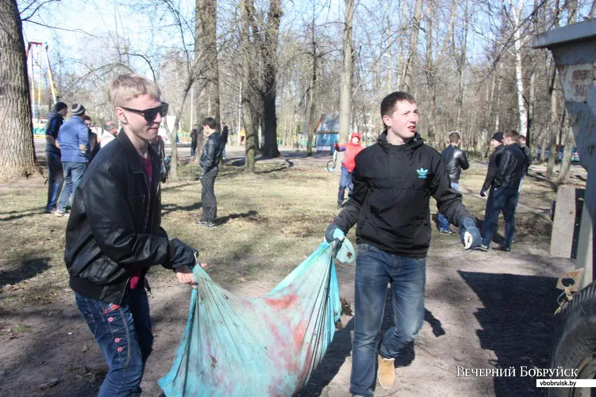 Бобруйск, 29 марта 2014 года. Часть 1. Один день из жизни города (30 фото)  | bobruisk.ru