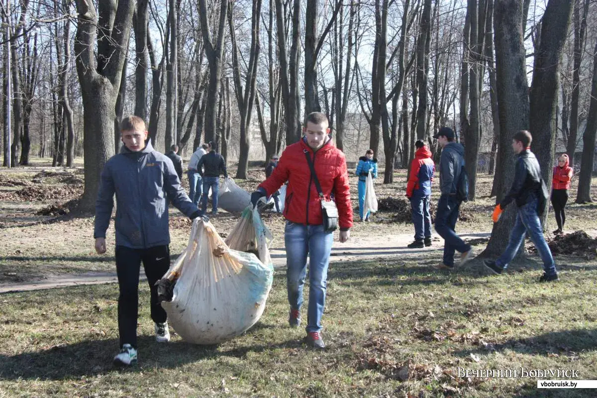 Бобруйск, 29 марта 2014 года. Часть 1. Один день из жизни города (30 фото)  | bobruisk.ru