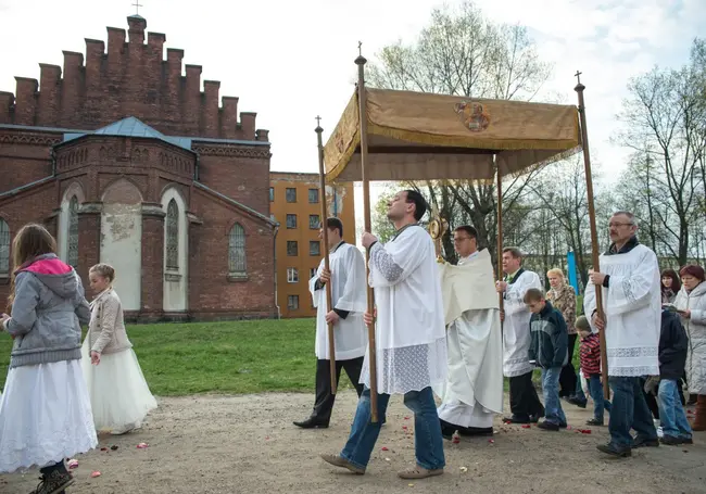 Бобруйск, 20 апреля 2014 года. Пасха в костеле Непорочного Зачатия Пресвятой Девы Марии (60 фото)