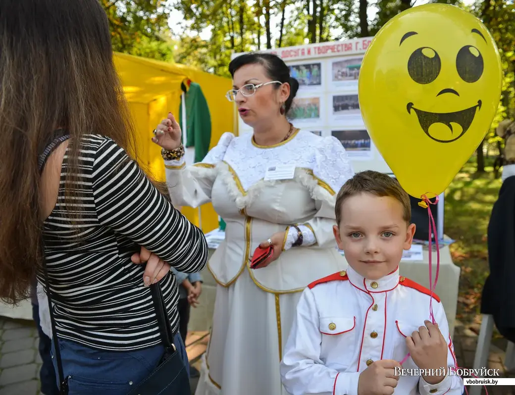 В городском парке прошла «выставка достижений детского хозяйства» |  bobruisk.ru