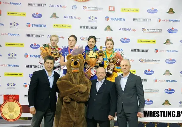 Залина Сидакова завоевала «золото» международного соревнования по вольной борьбе