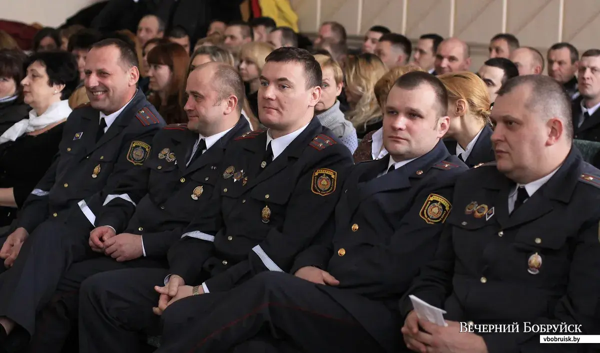 Бобруйская милиция отметила профессиональный праздник | bobruisk.ru