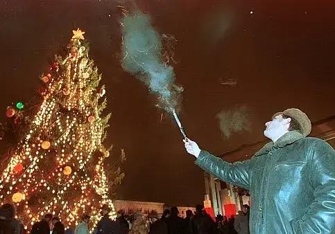 Новогодний гид «Вечерки». Можно ли взрывать петарды?