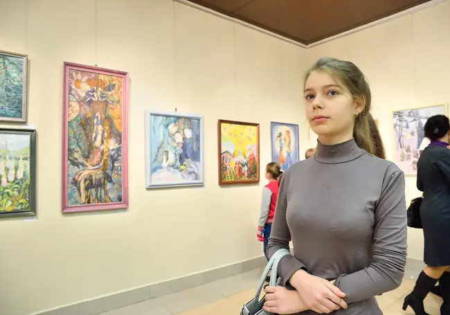 «Учитель и ученики»: новая выставка открылась на главной экспозиционной площадке Бобруйска