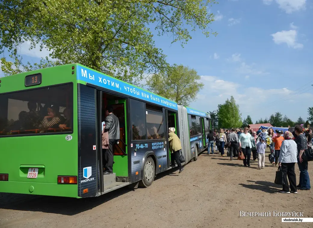 Гомель автобусное. Автобусы Бобруйск. Внутригородского автобуса. Автобусный парк 1 Гомель. Автобусный парк Барановичи.