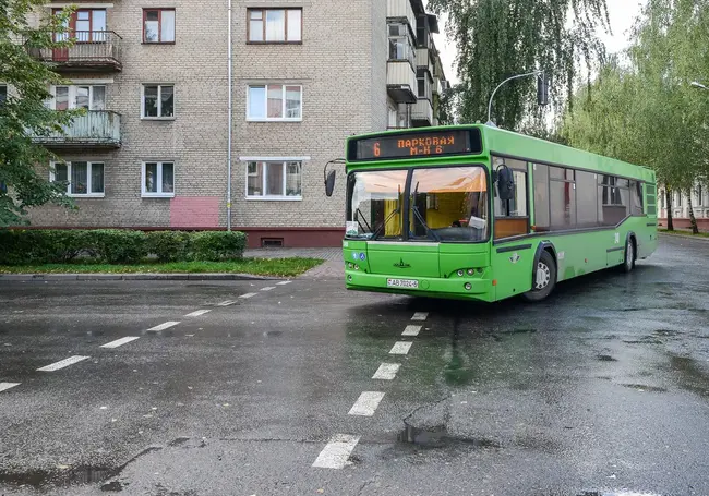 На площади Ленина временно изменится схема движения городских автобусов