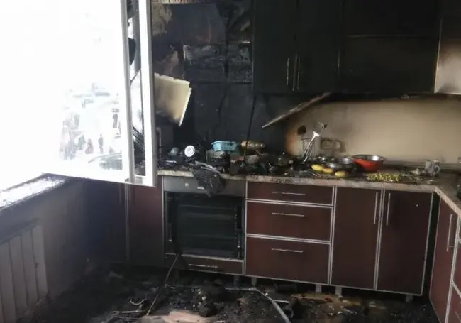 Что-то пошло не так. В Минске трое детей решили приготовить картошку-фри, а получился пожар