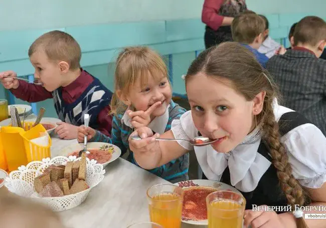 Стоимость питания в школьных столовых Беларуси отрегулируют