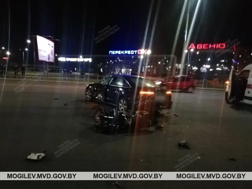 В Могилеве бесправник на Audi наехал на мотоциклиста: тот погиб |  bobruisk.ru