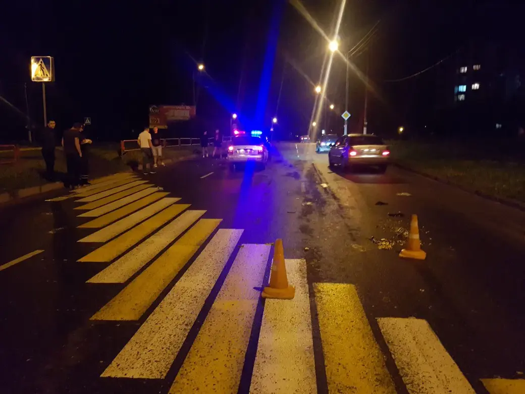 В Орше одного пешехода переехали две машины.