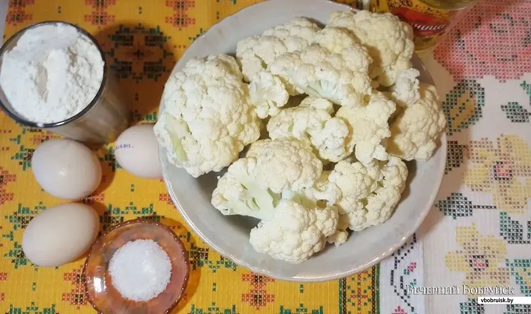 Как приготовить цветную капусту с сыром, яйцом и чесноком