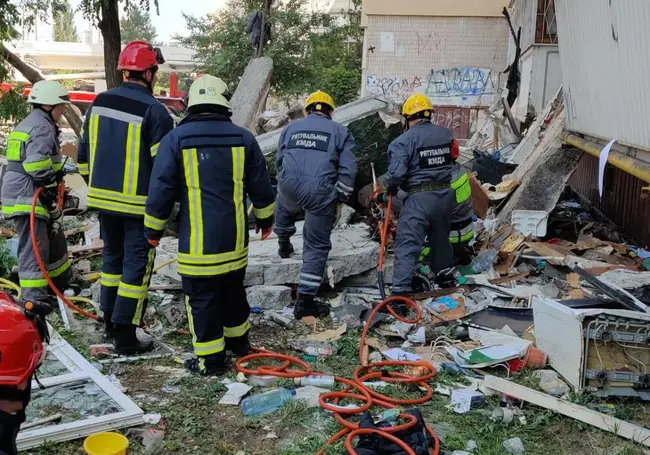В жилом доме в Киеве взорвался газ, есть погибший