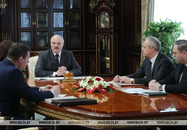 «Закончится, посмотрим, кто прав»: Лукашенко упрекнул российские СМИ в предвзятости