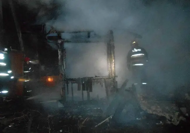 Накануне праздника в Бобруйске сгорел дом