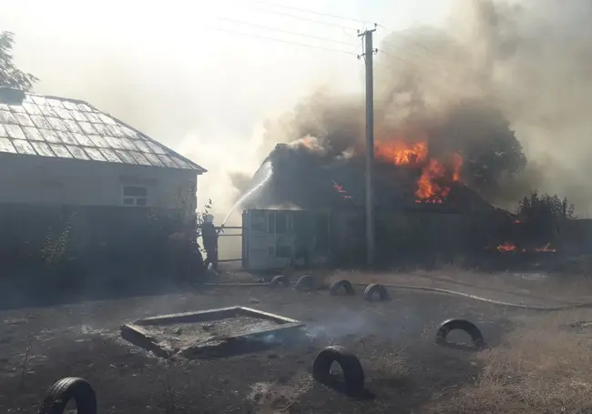 В Харьковской области полностью сгорело село (видео)