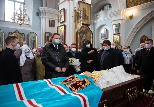 Митрополита Филарета похоронили в Жировичах. Видео