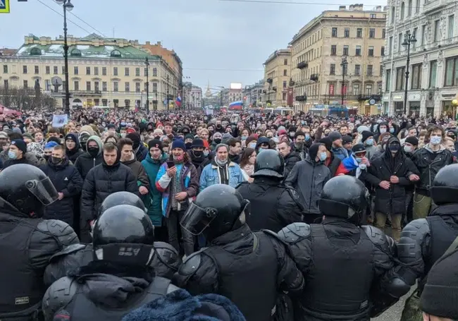Более тысячи человек задержаны на акциях протеста в России