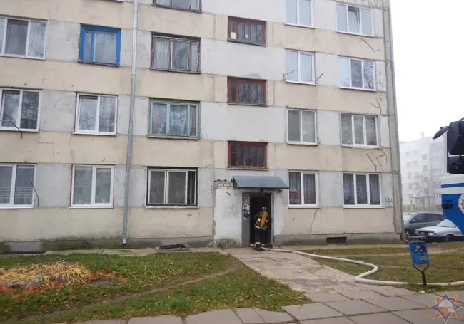 В Могилеве произошел пожар в общежитии: один человек погиб, 8 эвакуированы