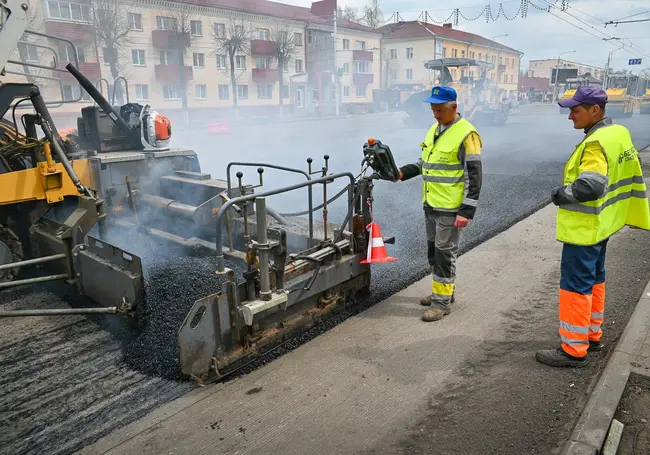 В Бобруйске идут дорожные работы на улице Минской