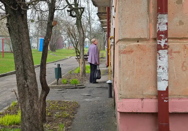 «Сделали рядом с домом туалет: бегают то в кусты, то за мусорки». Жизнь глазами бобруйчан