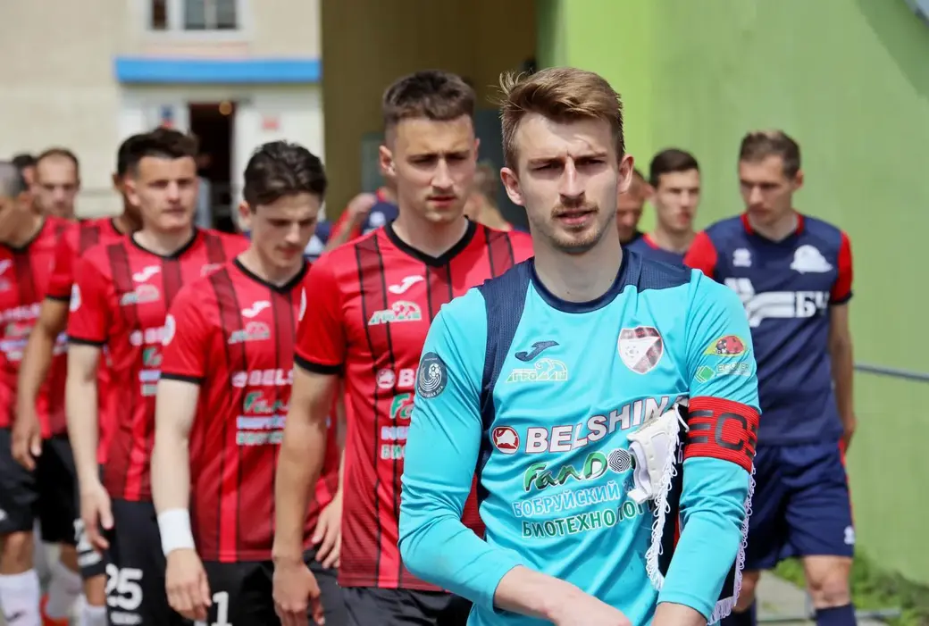 5.06.21. Алексей Харитонович выводит «Белшину» на матч с гомельским «Локомотивом»