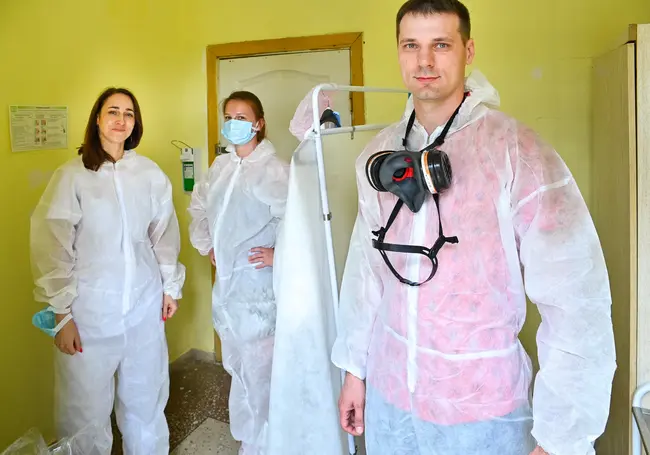 Заболеваемость COVID в Бобруйске за неделю выросла в два раза. Однако, в основном все лечатся дома