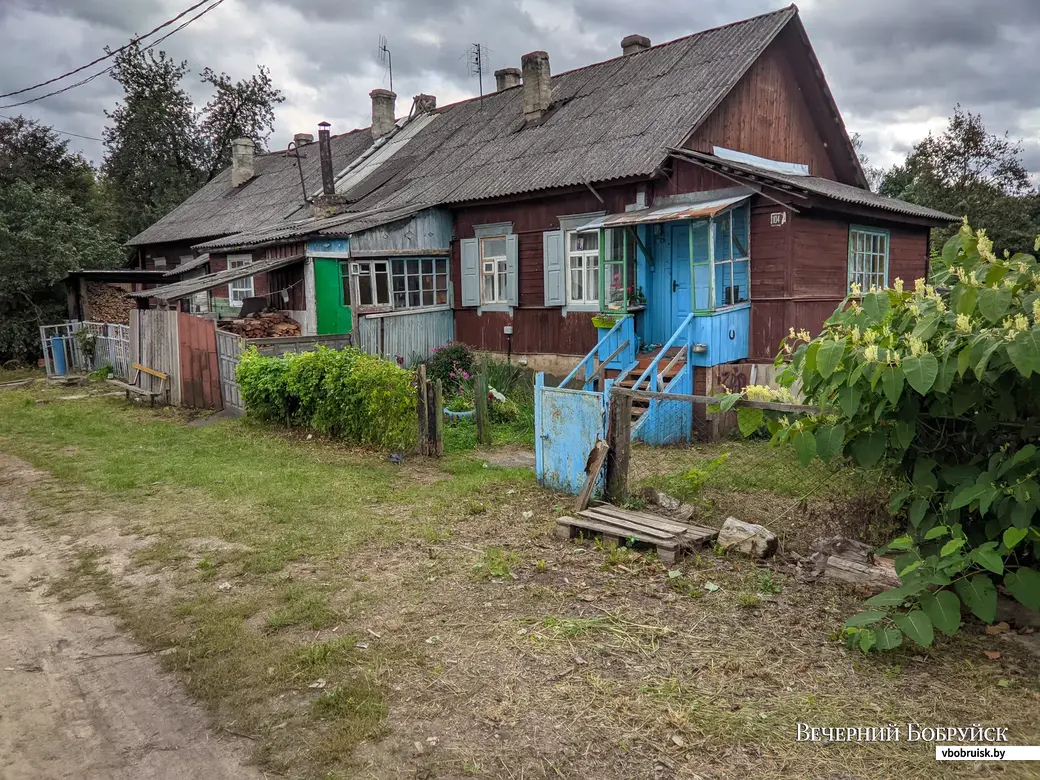 С пяти лет живу в бараке. За что теперь я должна платить аренду?» |  bobruisk.ru