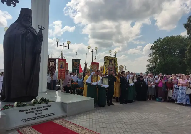 Памятник Георгию Конисскому открыли в Могилеве. Рассказываем подробности