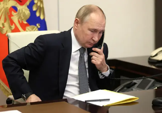 Китайское телевидение: Путин заявил Си Цзиньпину о готовности к переговорам с Украиной