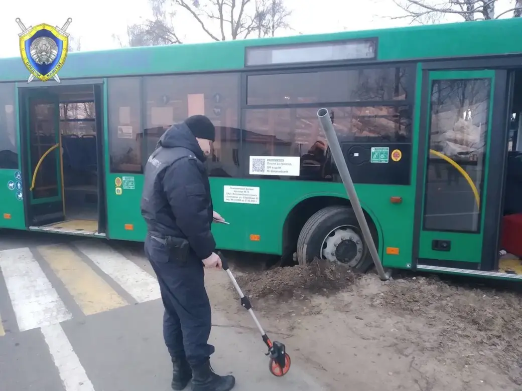 Подробности ДТП с автобусом в Осиповичах: пострадали 10 пассажиров |  bobruisk.ru