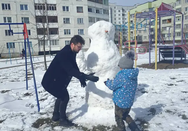 Фотофакт: снежный  апрель в Бобруйске