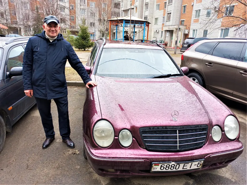 Дуэт барабана с «Мерседесом». Про свою машину рассказал могилевский  музыкант | bobruisk.ru