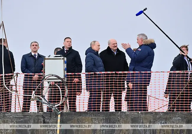 Путин поручил «Роскосмосу» обеспечить подготовку и космический полет представителя Беларуси