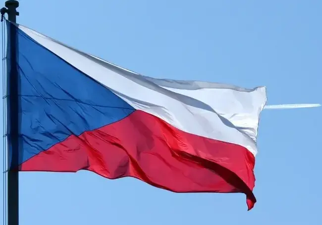Чехия продлила запрет на выдачу виз гражданам Беларуси до марта 2023 года