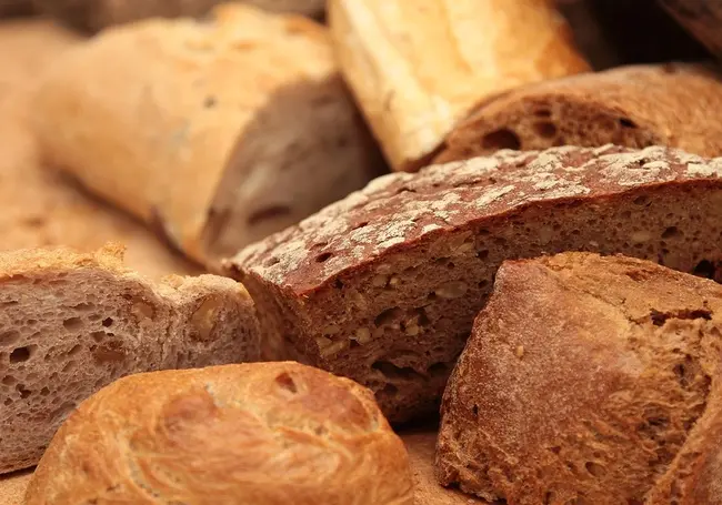 Хлеб: какой выбрать и чем можно его заменить?