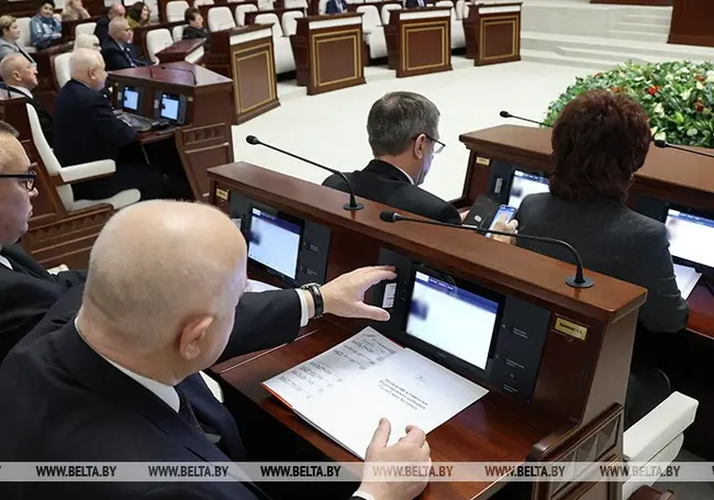 Белорусский парламент принял поправки, регулирующие импорт спиртного