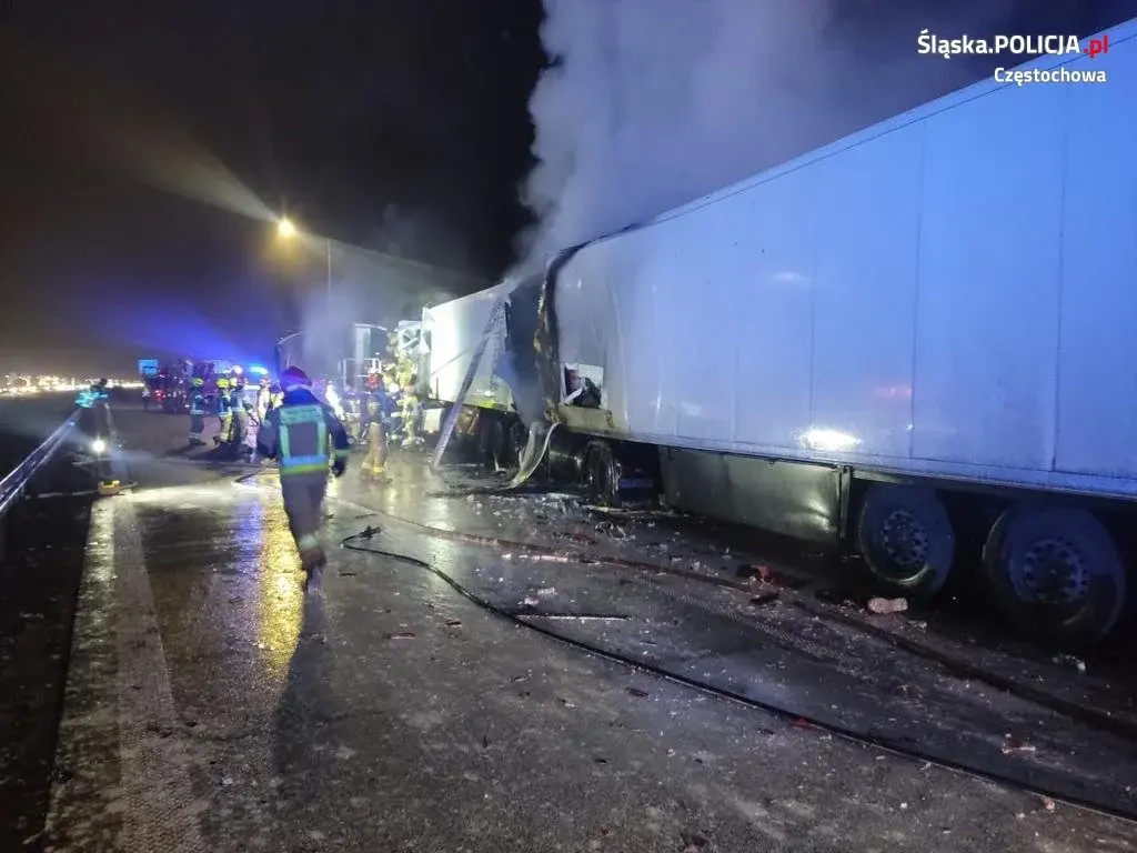 В Польше столкнулись пять грузовиков: один водитель погиб | bobruisk.ru