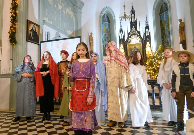 Католики Бобруйска встречают Рождество. Наш фоторепортаж