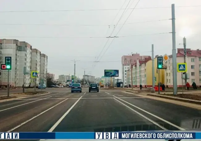 На перекрестке в спальном районе Бобруйска изменена организация дорожного движения