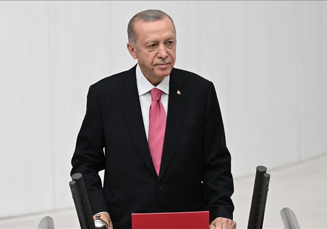 Эрдоган официально вступил в должность президента Турции в третий раз