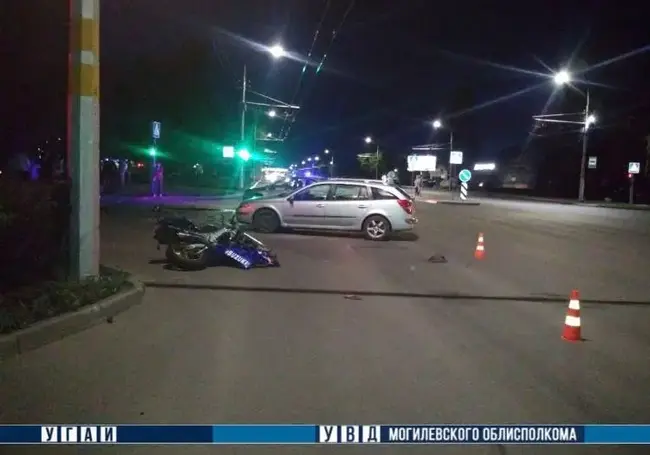 В Бобруйске ищут очевидцев ДТП с мотоциклом, в котором пострадали два человека